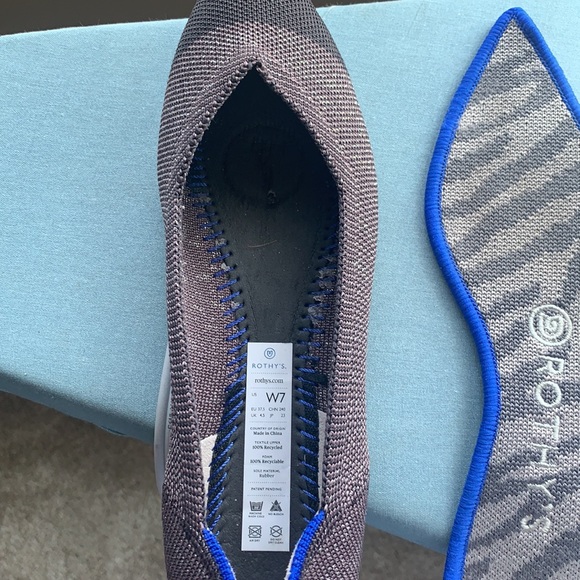 Rothy’s point twilight metallic captoe size 7 Rothy Rothys - Picture 3 of 6